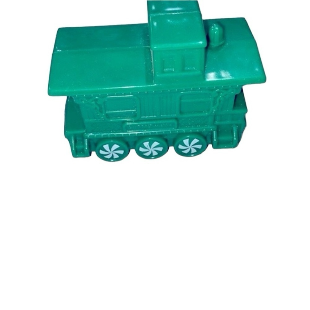 McDonald’s 2017 green caboose holiday express